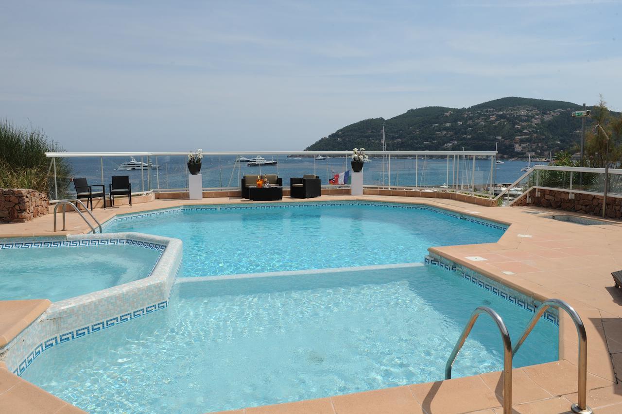 Riviera Beach Hotel Mandelieu-La Napoule Exterior photo